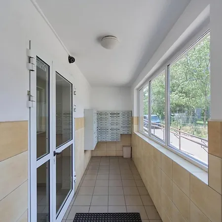 Διαμέρισμα Apartament Zaulek Rogozinski By Renters Βρότσλαβ